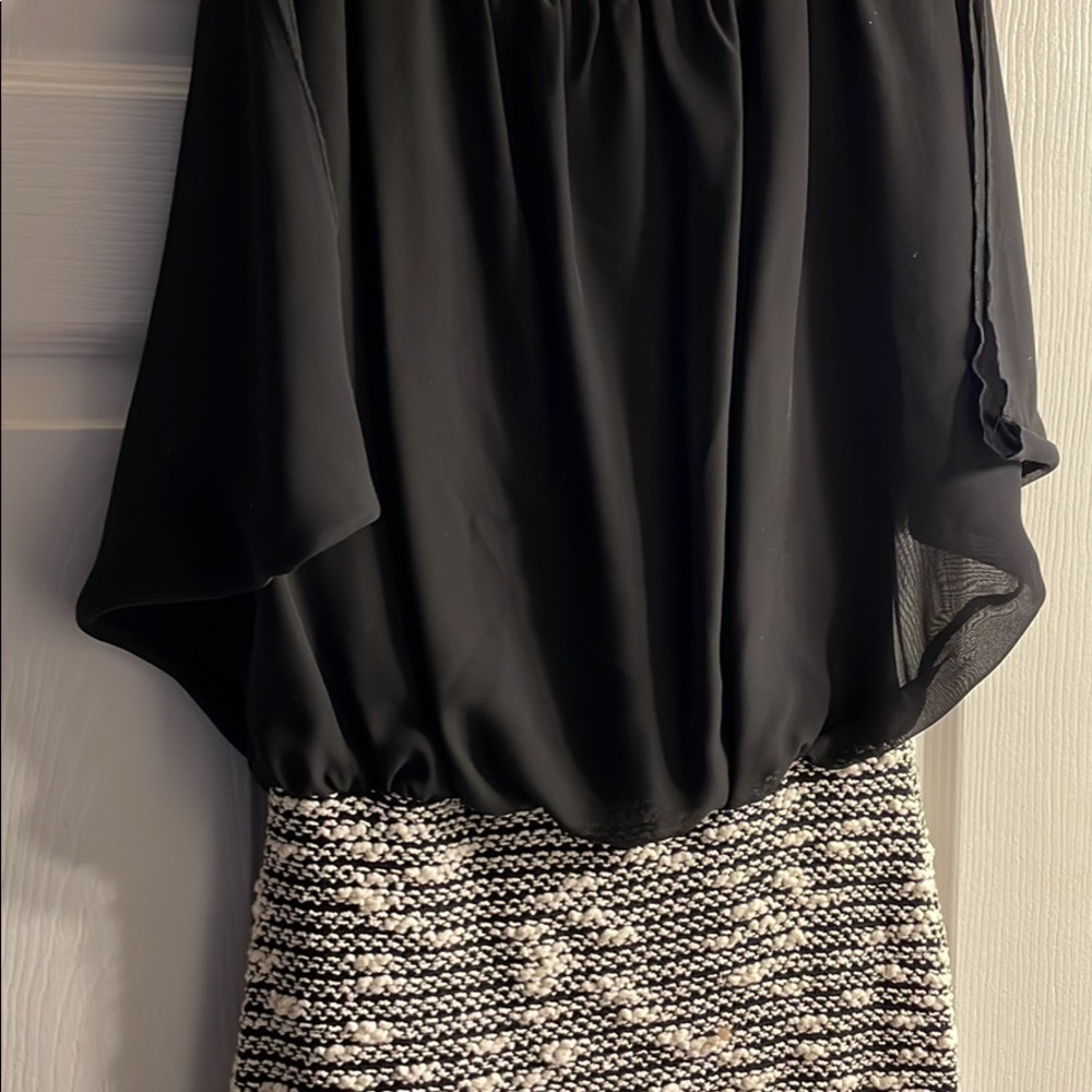 Mini one piece! Comfortable and versatile!